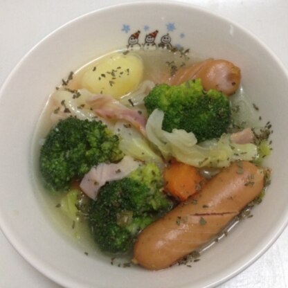 ランチに頂きました^ ^お野菜たっぷりが嬉しいレシピです^ ^根菜の甘みがやさしいですね^o^